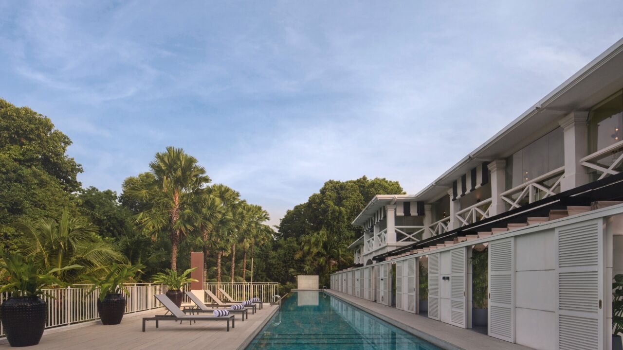 2007 Amara Sanctuary Sentosa Larkhill Terrace Pool Brighter